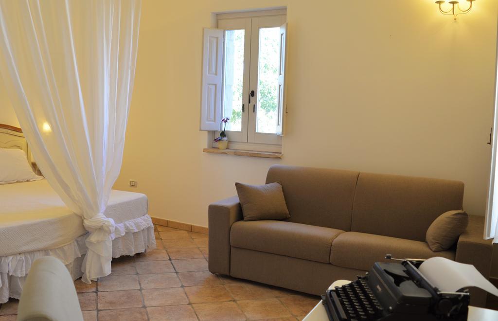Antica Masseria Scagnito Villa Corigliano dʼOtranto Eksteriør billede